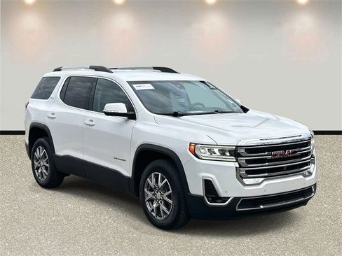 Used 2022 GMC Acadia SLT w/ Technology Package image 3