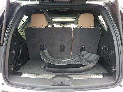 Used 2024 Chevrolet Tahoe Premier image 31