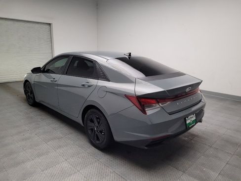 Used 2022 Hyundai Elantra SEL FWD image 5