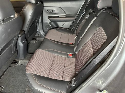 Used 2025 Nissan Kicks SR FWD image 21