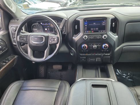 Used 2021 GMC Sierra 1500 Denali AWD/4WD image 19