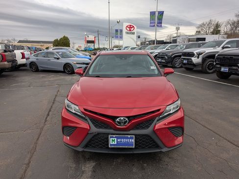 Used 2020 Toyota Camry SE w/ Audio Package image 11