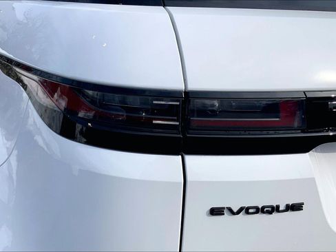 New 2026 Land Rover Range Rover Evoque S image 14