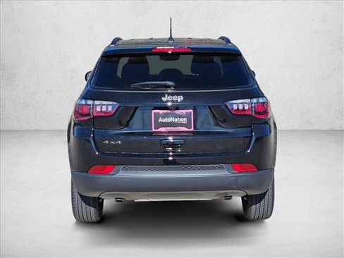 New 2026 Jeep Compass Latitude image 6