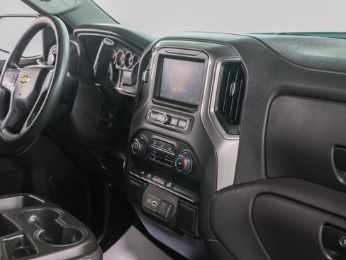 Used 2024 Chevrolet Silverado 1500 W/T w/ Trailering Package AWD/4WD image 25