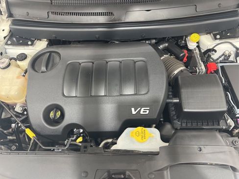 Used 2017 Dodge Journey SXT FWD image 25