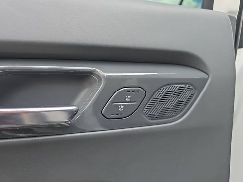 Used 2025 Kia EV9 GT-Line AWD/4WD image 22