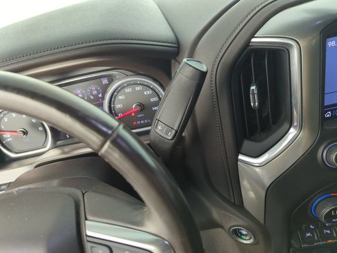 Used 2019 Chevrolet Silverado 1500 LTZ w/ LTZ Premium Package AWD/4WD image 23