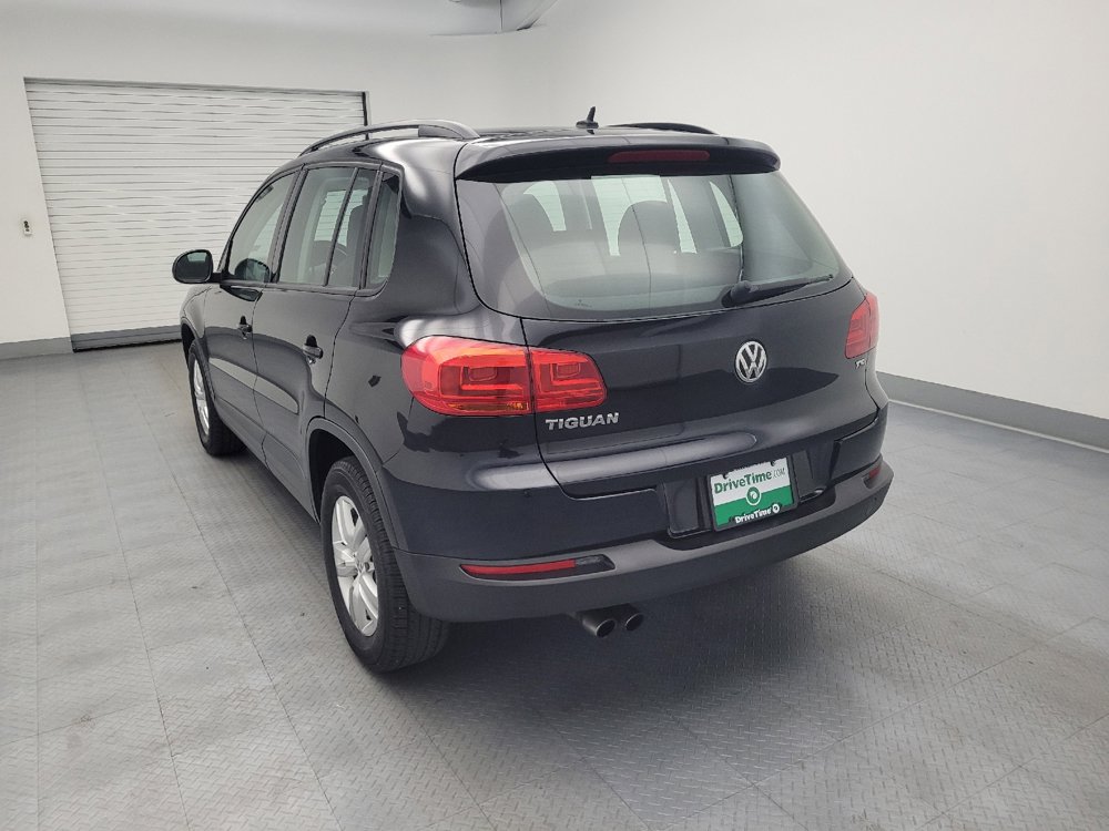 Used 2016 Volkswagen Tiguan S FWD image 5