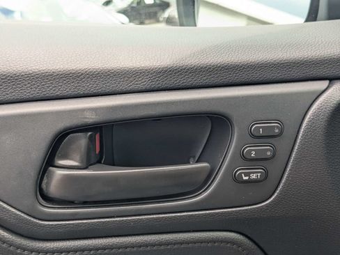 Used 2025 Honda Odyssey EX-L image 31