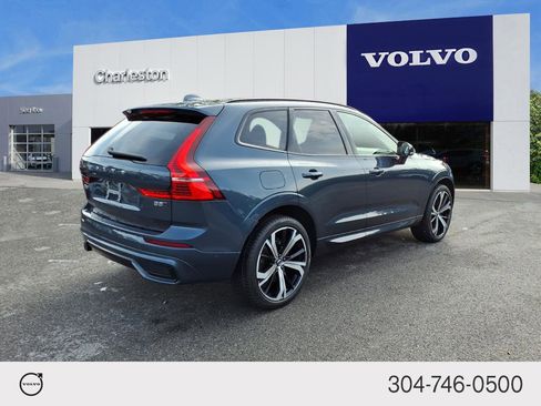Certified 2023 Volvo XC60 B5 Ultimate w/ Climate Package AWD/4WD image 3