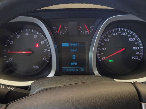 Used 2015 Chevrolet Equinox LT w/ Driver Convenience Package AWD/4WD image 23