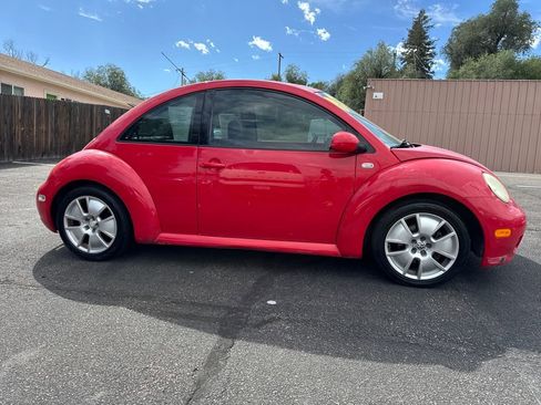 Used 2002 Volkswagen Beetle S image 10