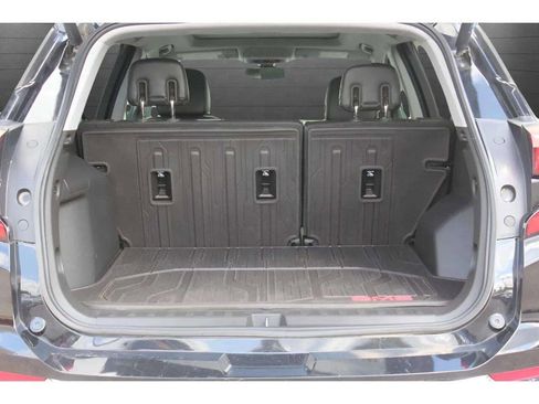 Used 2019 GMC Terrain SLT w/ Preferred Package image 16