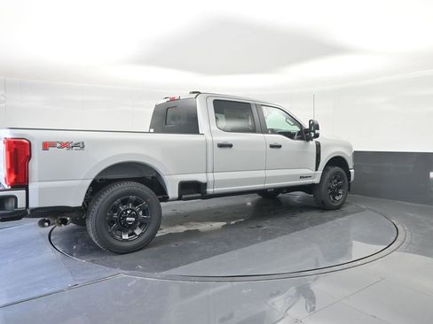 New 2026 Ford F250 XL AWD/4WD image 15