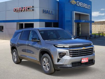 New 2025 Chevrolet Traverse LT w/ Driver Confidence Package