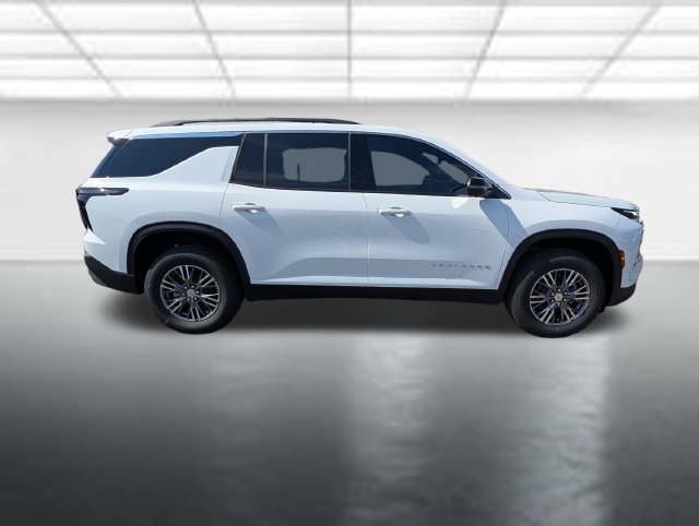 New 2027 Chevrolet Traverse LT w/ Driver Confidence Package FWD image 32