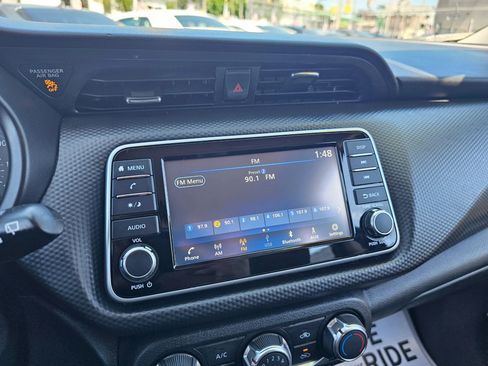 Used 2022 Nissan Kicks S FWD image 24