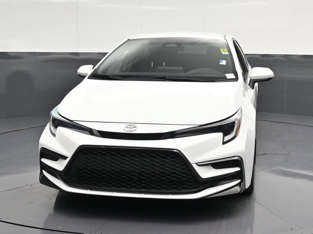 Used 2024 Toyota Corolla SE FWD image 6