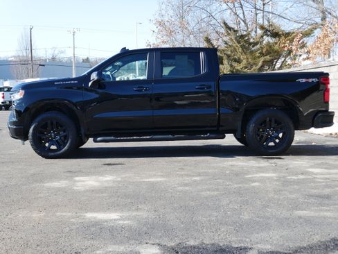 Certified 2025 Chevrolet Silverado 1500 RST AWD/4WD image 3