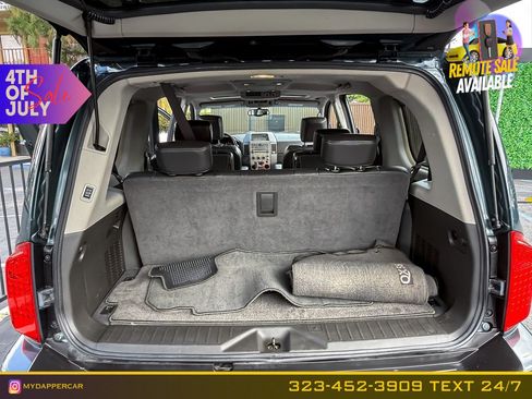 Used 2004 INFINITI QX56 2WD w/ Smart Vision Pkg image 21