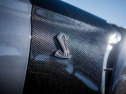 Used 2022 Ford Mustang Shelby GT500 w/ Carbon Fiber Track Pack image 35