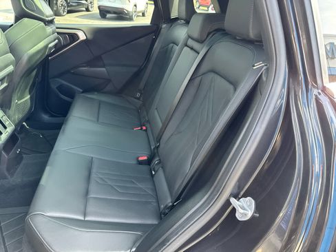 Used 2025 BMW X3 xDrive30i w/ Convenience Package image 17