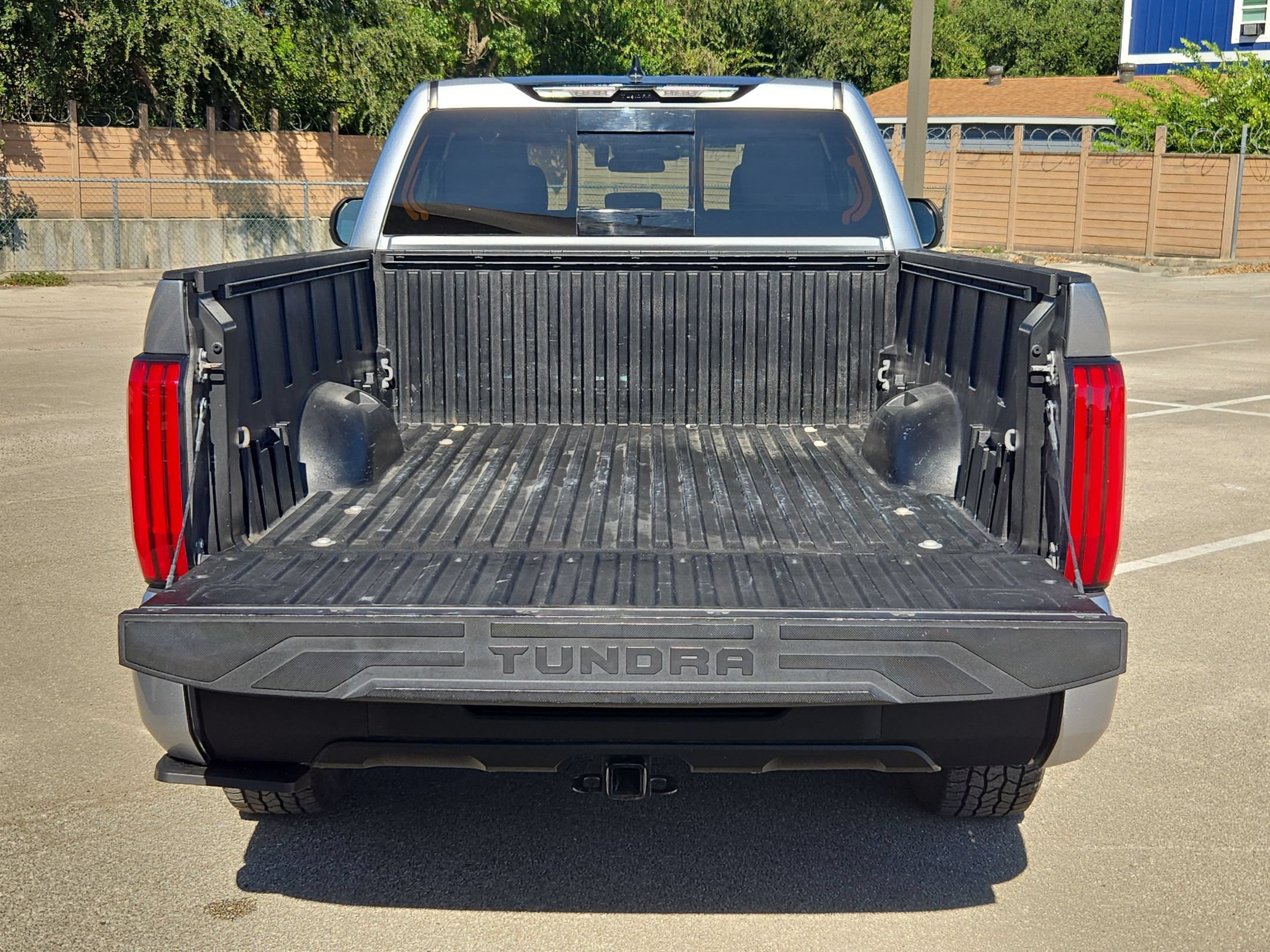 Used 2022 Toyota Tundra SR5 AWD/4WD image 24