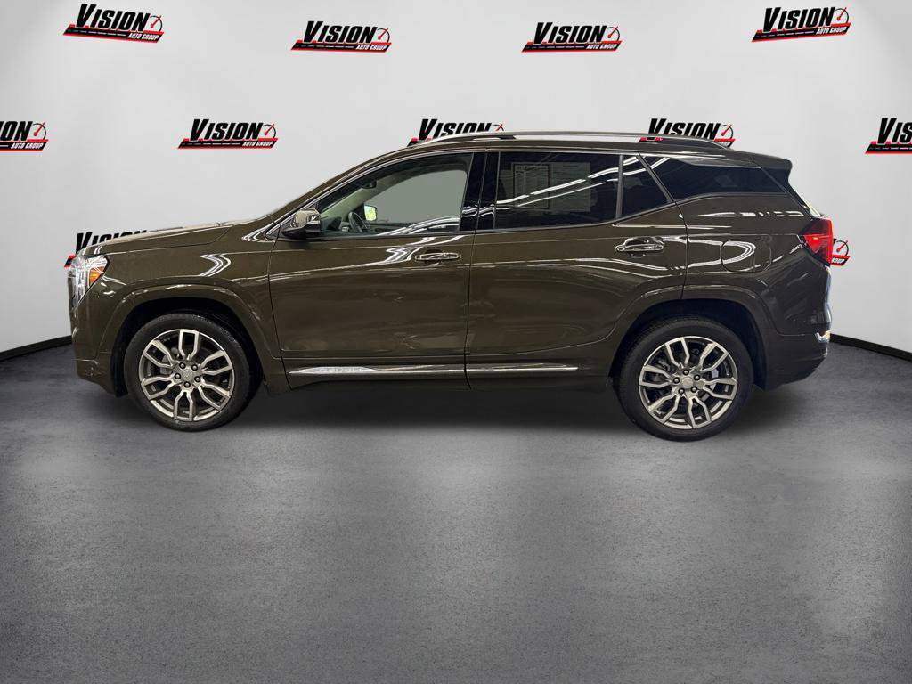 Used 2023 GMC Terrain Denali w/ LPO, Floor Liner Package AWD/4WD image 8