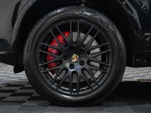 Used 2016 Porsche Cayenne GTS image 55
