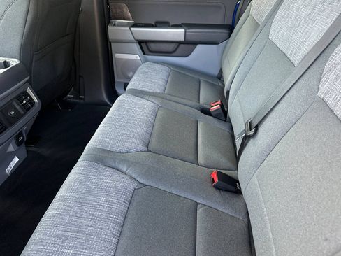 New 2026 Ford F250 XLT w/ XLT Premium Package AWD/4WD image 12