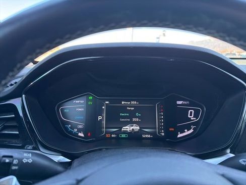 Used 2021 Kia Niro EX FWD image 16