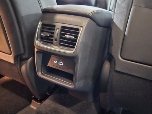 Certified 2025 INFINITI QX50 Luxe w/ Accent Package image 13