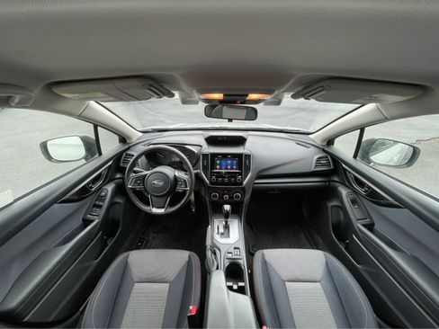 Used 2021 Subaru Crosstrek 2.0i Premium image 13