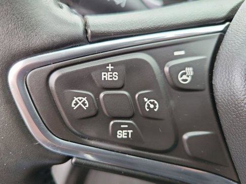 Used 2017 Chevrolet Volt LT w/ Comfort Package image 18