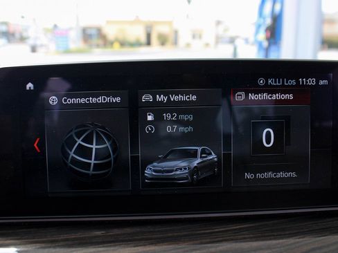 Used 2017 BMW 530i RWD image 32