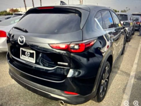Used 2023 MAZDA CX-5 AWD 2.5 S w/ Premium Package image 3