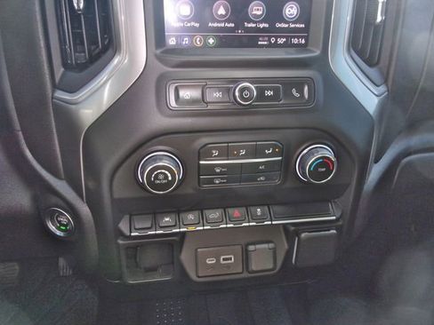 Used 2023 Chevrolet Silverado 1500 Custom image 22