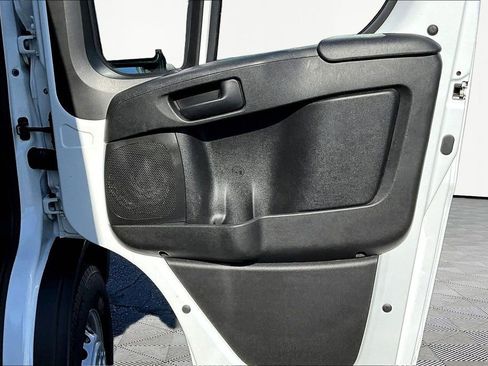 Used 2025 RAM ProMaster 2500 w/ Convenience Group FWD image 28