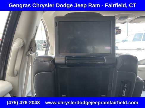 Used 2020 Chrysler Pacifica Touring-L Plus FWD image 48