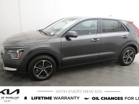 New 2026 Kia Niro LX image 8