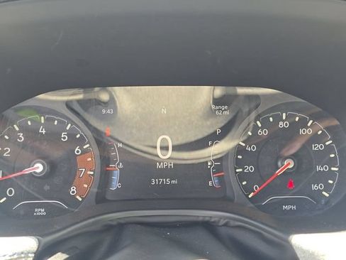 Used 2023 Jeep Compass Latitude AWD/4WD image 19