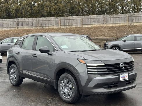 New 2026 Nissan Kicks S image 3