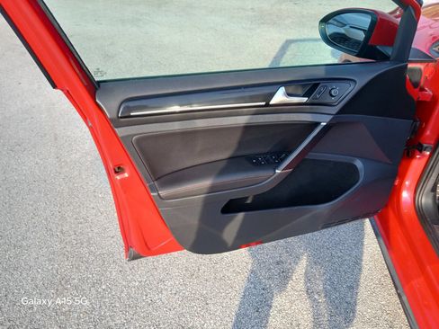 Used 2015 Volkswagen GTI S FWD image 12