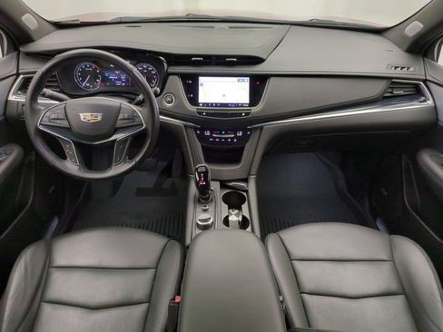 Certified 2024 Cadillac XT5 Premium Luxury w/ LPO, Floor Liner Package AWD/4WD image 25