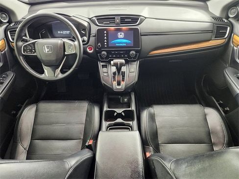 Used 2018 Honda CR-V Touring image 13