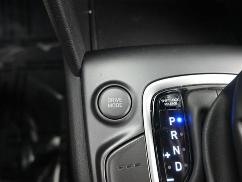 Used 2021 Hyundai Kona SEL FWD image 29