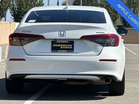 Used 2023 Honda Civic Sport image 5