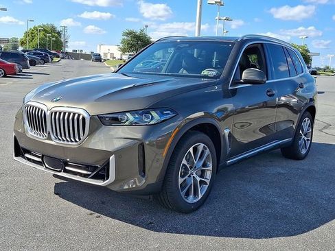 Used 2026 BMW X5 xDrive40i AWD/4WD image 2
