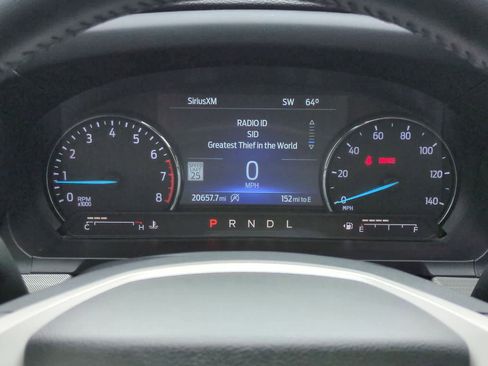 Used 2024 Ford Explorer XLT w/ Equipment Group 202A AWD/4WD image 34